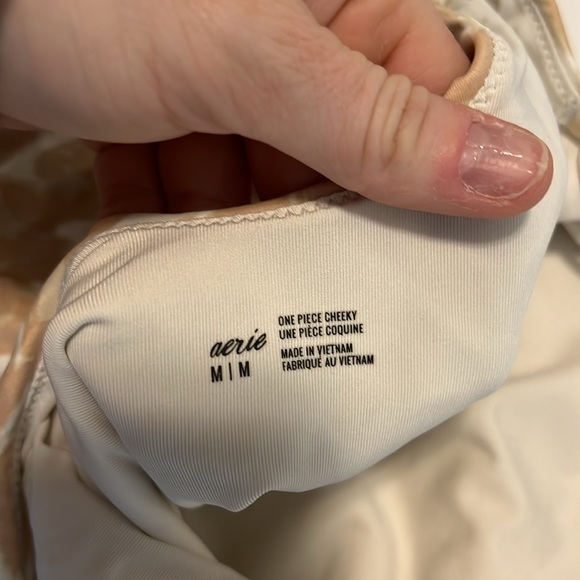 Women’s aerie one piece swimsuit - Picture 3 of 4